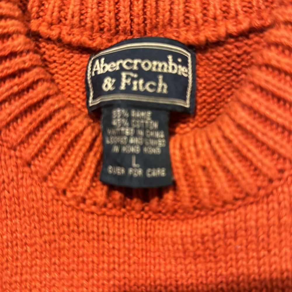 Sweater - Picture 2 of 2